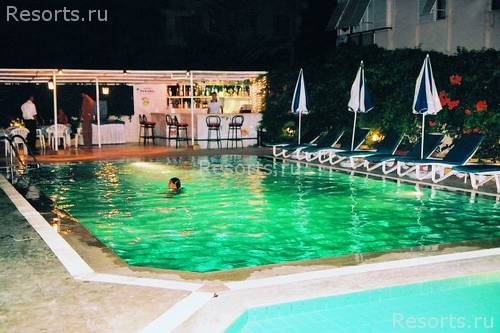 Peranis Hotel 15